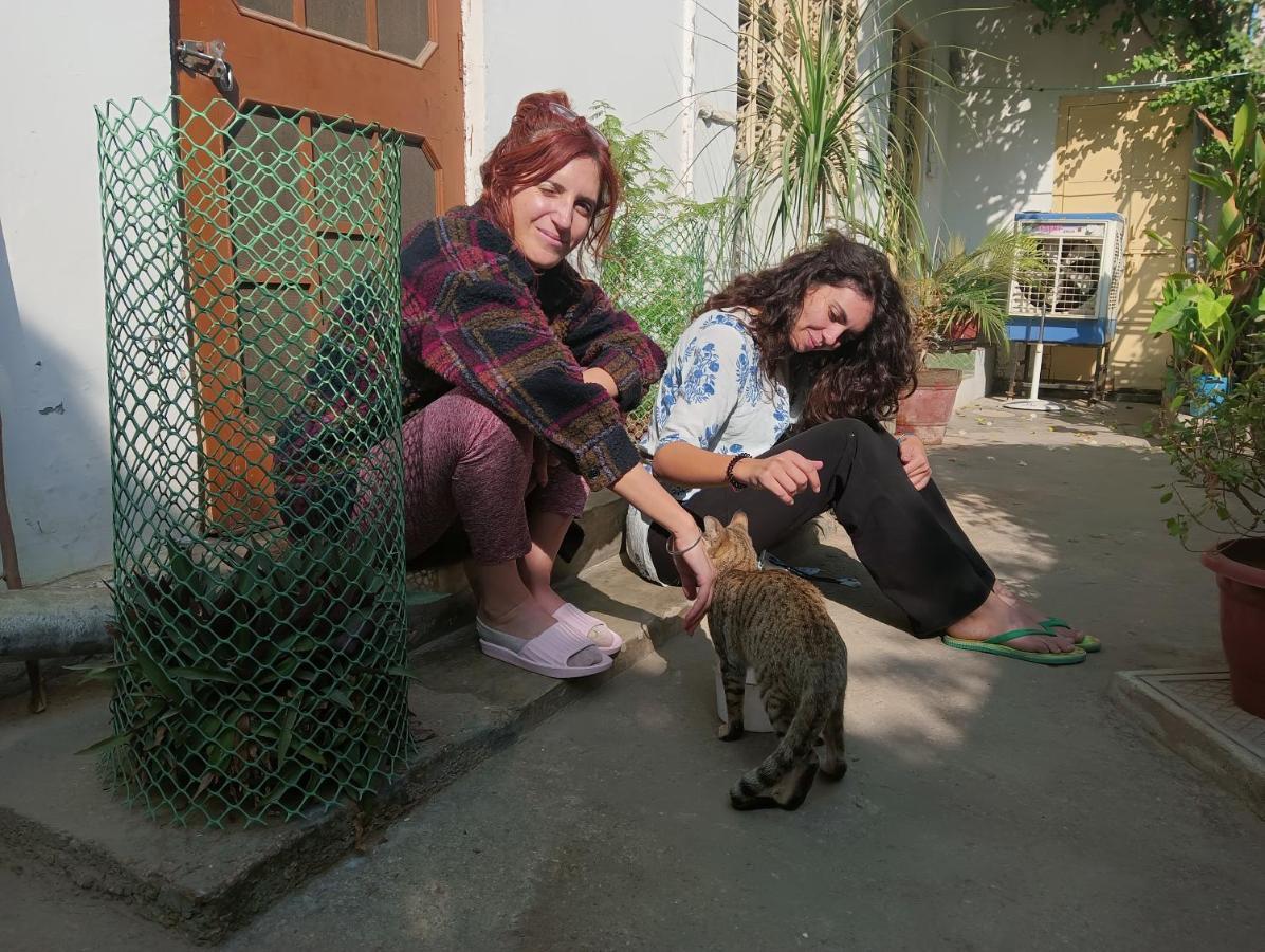 Nadya Homestay For Female & Family Dźajpur Zewnętrze zdjęcie