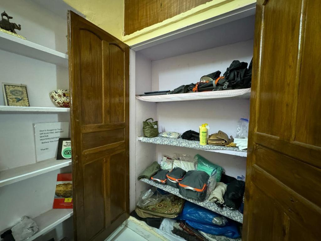 Nadya Homestay For Female & Family Dźajpur Zewnętrze zdjęcie